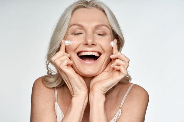 benefits of facials boosts collagen production